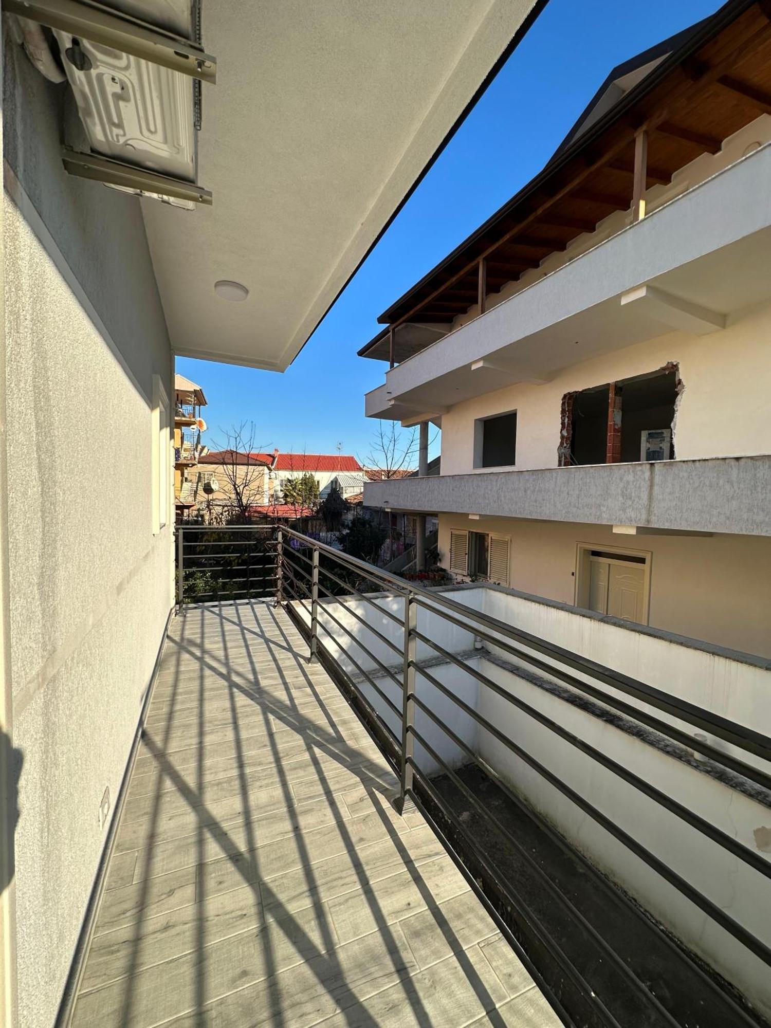 Xhiro N'Shkoder Apartments מראה חיצוני תמונה