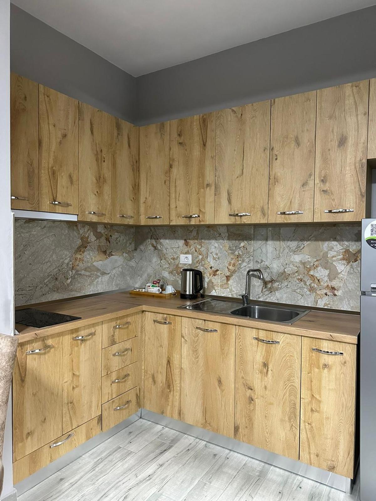 Xhiro N'Shkoder Apartments מראה חיצוני תמונה